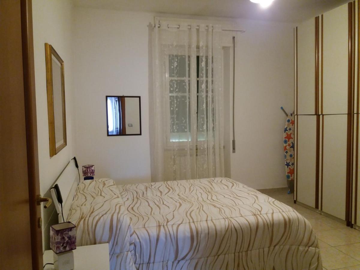 Casa vacanze Lida Marina Di Carrara Exterior foto