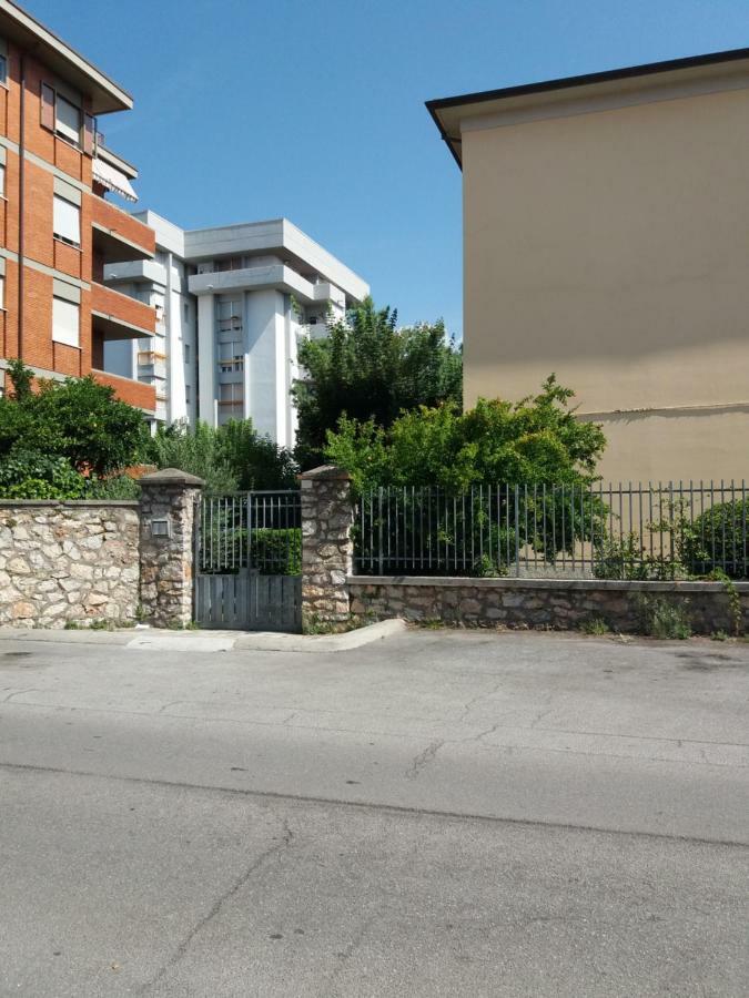 Casa vacanze Lida Marina Di Carrara Exterior foto